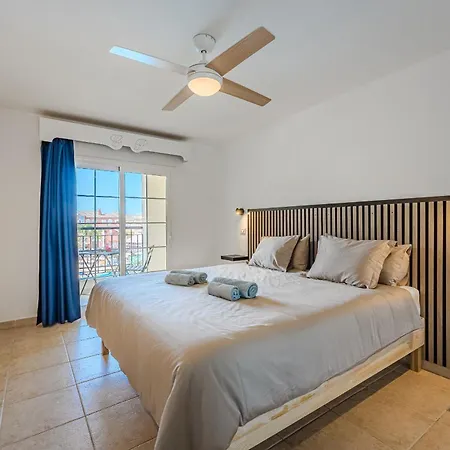 Casa De Nola - Poolside With Large Terrace *