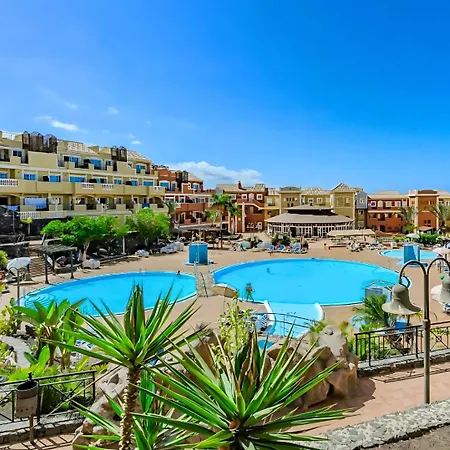 Casa De Nola - Poolside With Large Terrace Apartment