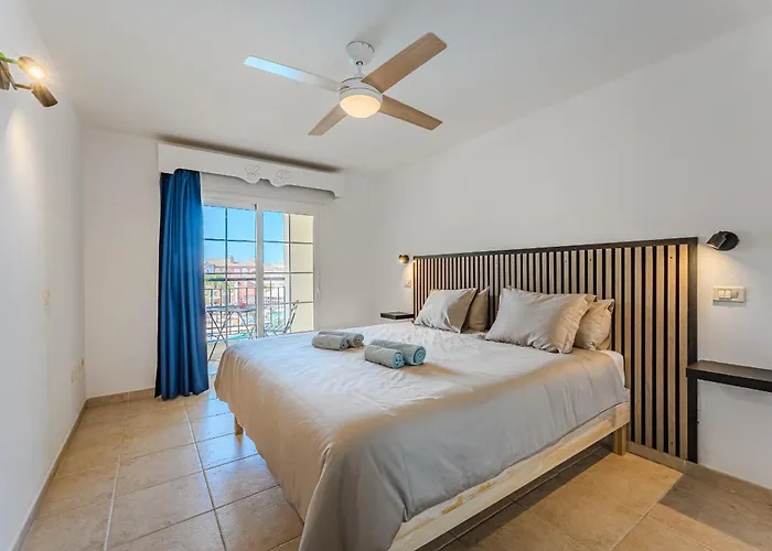 Casa De Nola - Poolside With Large Terrace *